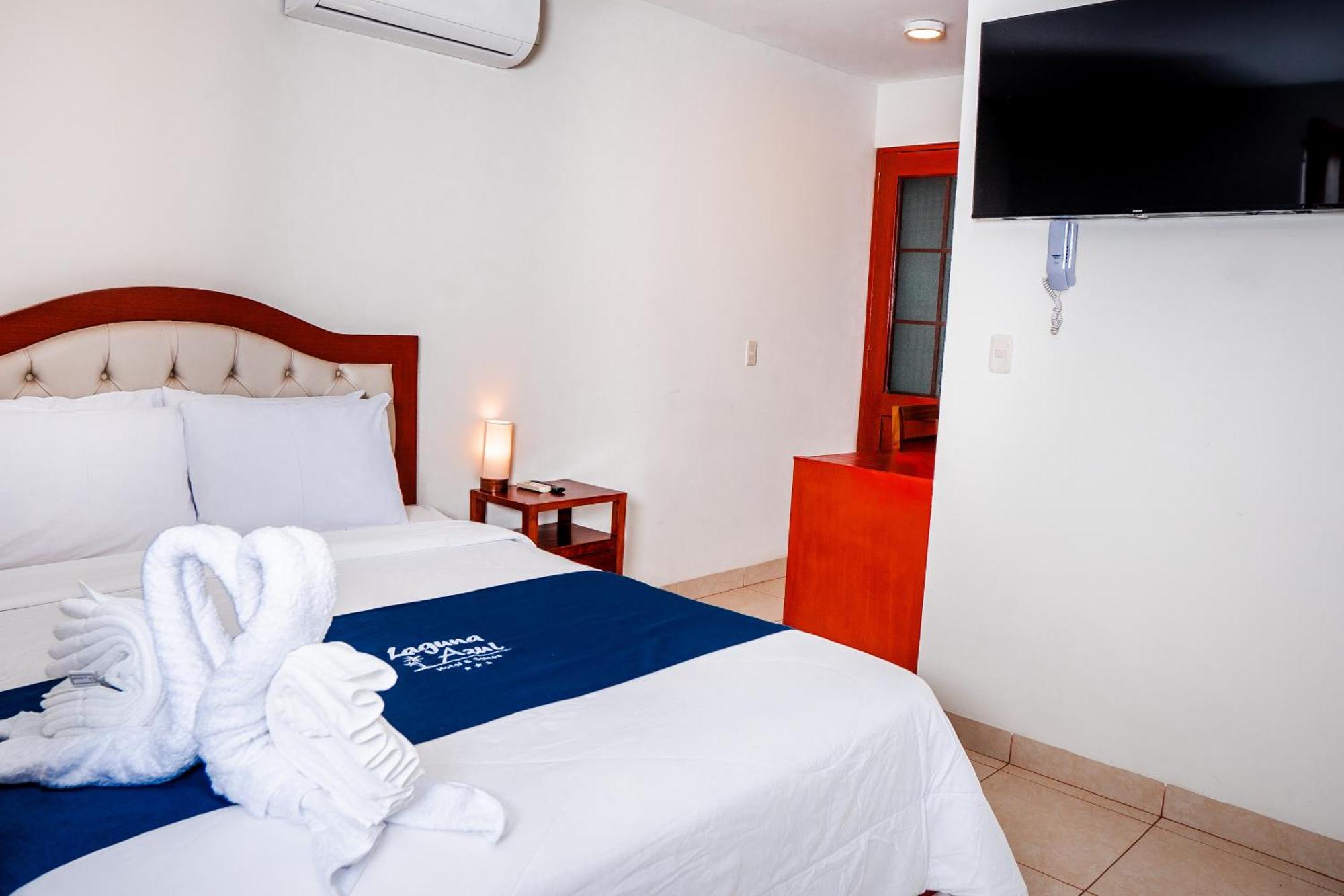 Laguna Azul Hotel & Suites Саусе Экстерьер фото