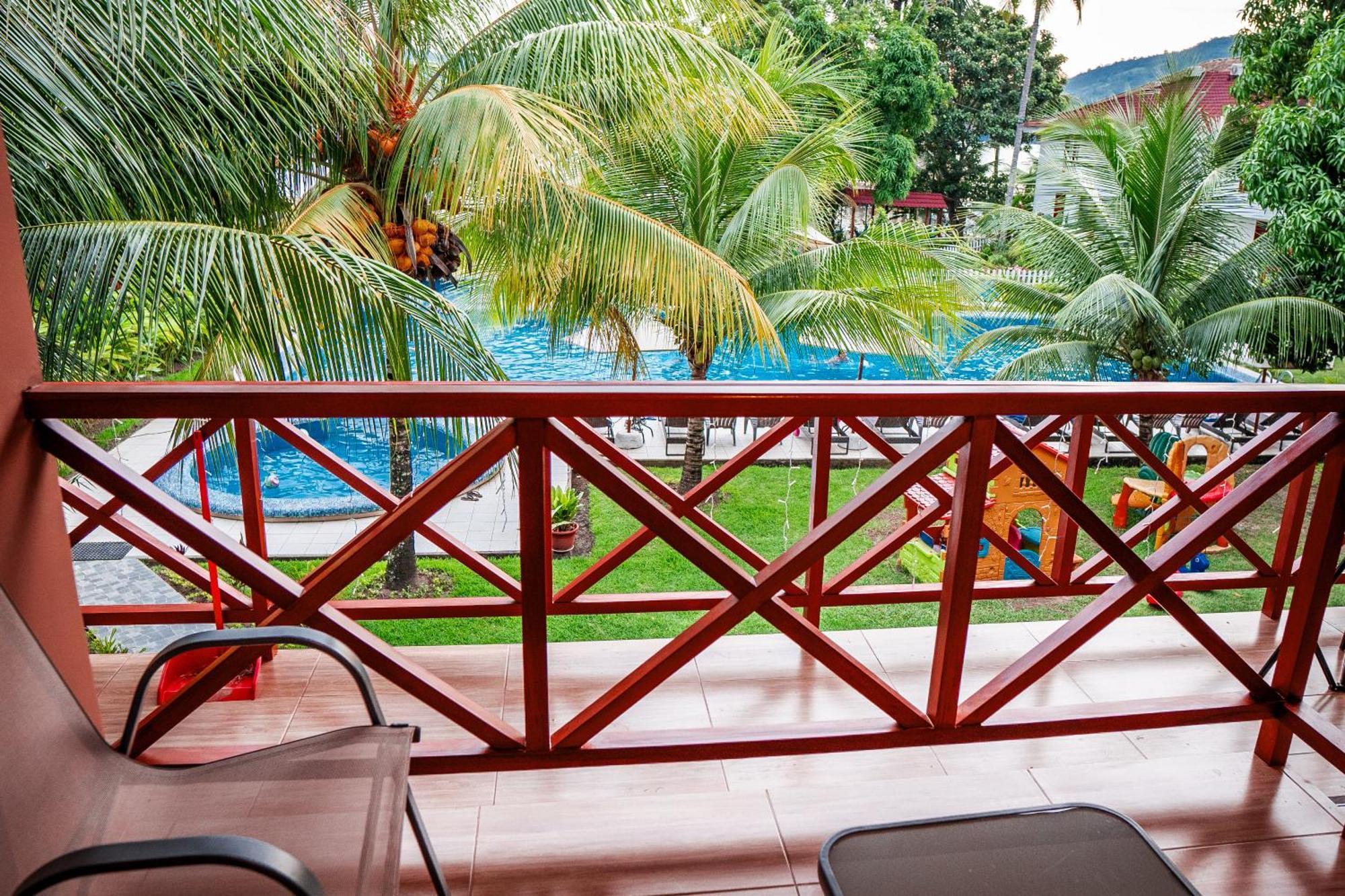 Laguna Azul Hotel & Suites Саусе Экстерьер фото